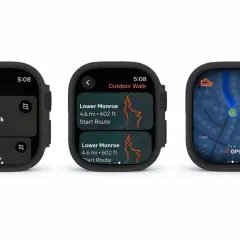Trois écrans de montre connectée affichant des activités sportives. Le premier montre "Record" avec "Outdoor Walk" et "Outdoor Ride". Le deuxième, "Outdoor Walk", liste des parcours avec distance et dénivelé. Le troisième, une carte GPS, indique une po...