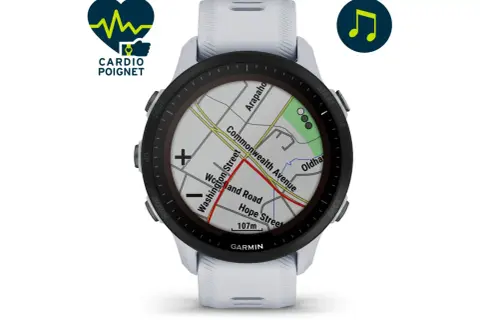 Montre Garmin Forerunner 255 avec cartographie détaillée. Idéale pour le cardio au poignet et la navigation.