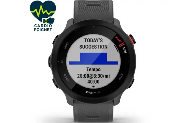 Montre Garmin affichant une suggestion d'entraînement. Le cardio au poignet et le GNSS vs GPS sont essentiels pour optimiser vos performances.